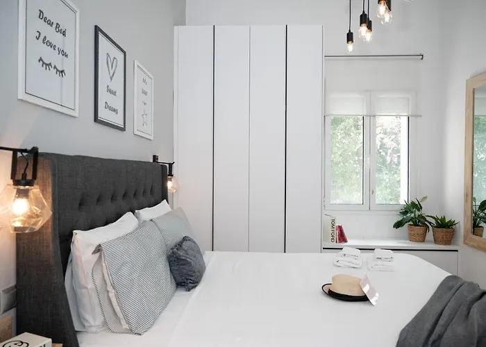 Monte Smith Hill アパート